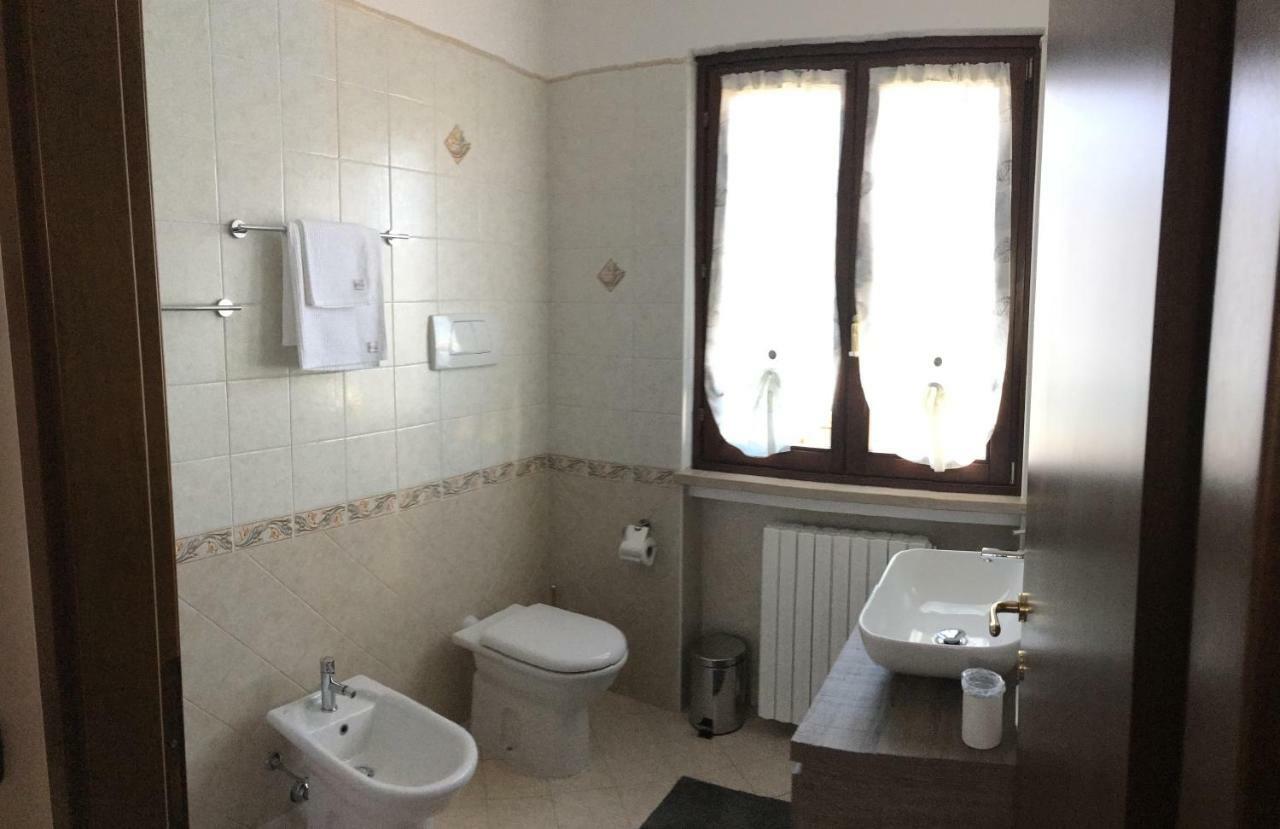Casa Dany Hotel Lugagnano Ngoại thất bức ảnh